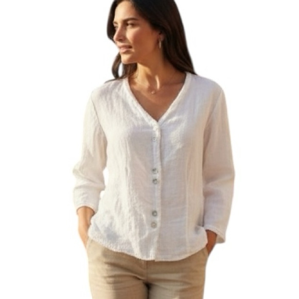 Willow Medium White 100% Linen Blouse Mother Of Pearl Buttons